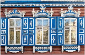 Реснички на глазах дома голубой и белый